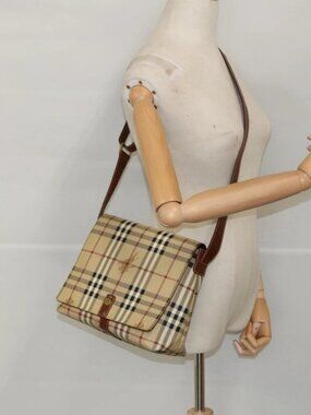 BURBERRY Nova Check Shoulder Bag PVC Leather Beige Auth ac3276